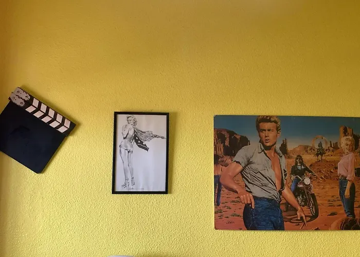 Apartman Broadway Es Mar *